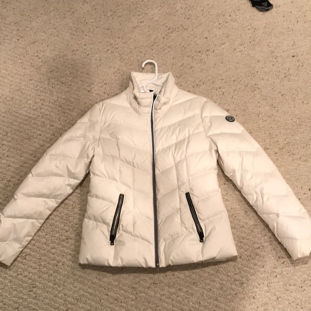 Guess Winter Puffer Jacket